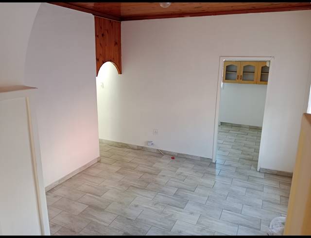 5 BEDROOM HOUSE FOR SALE IN NORTHDALE